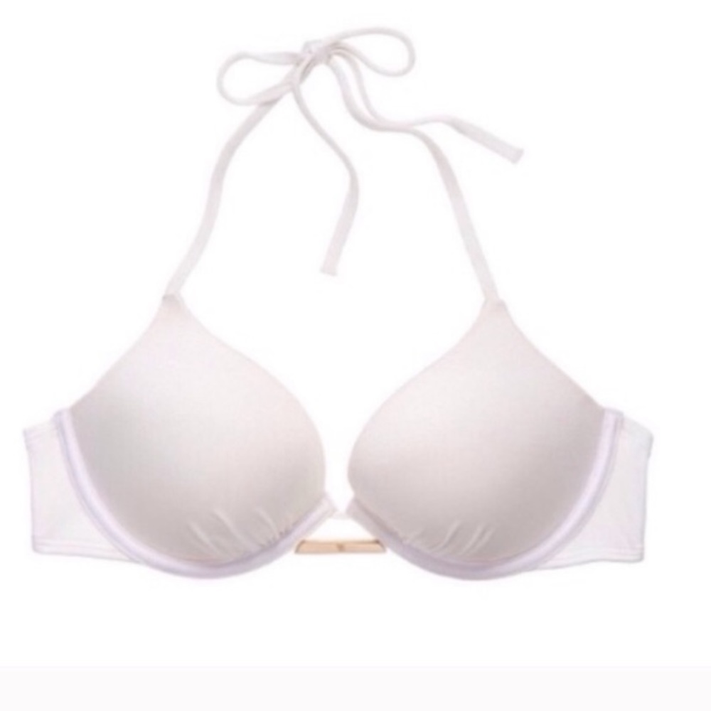 Victoria’s Secret Bombshell bikini